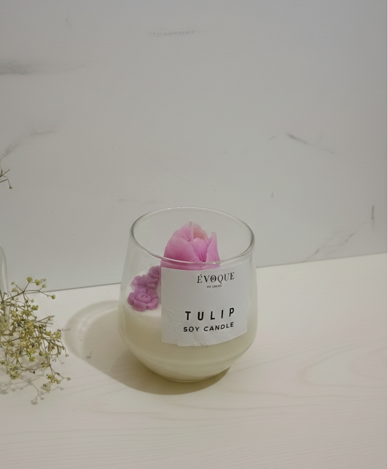 Tulip candle